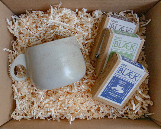 Patina Mug & BLÆK Instant Coffee Gift Set