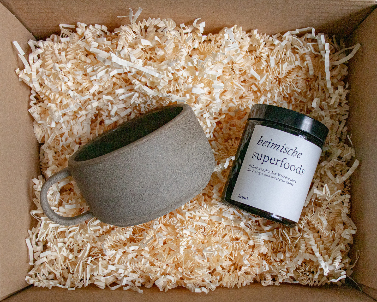 Kreuzkölln Mug & Kruut Wild Plant Powder Gift Set