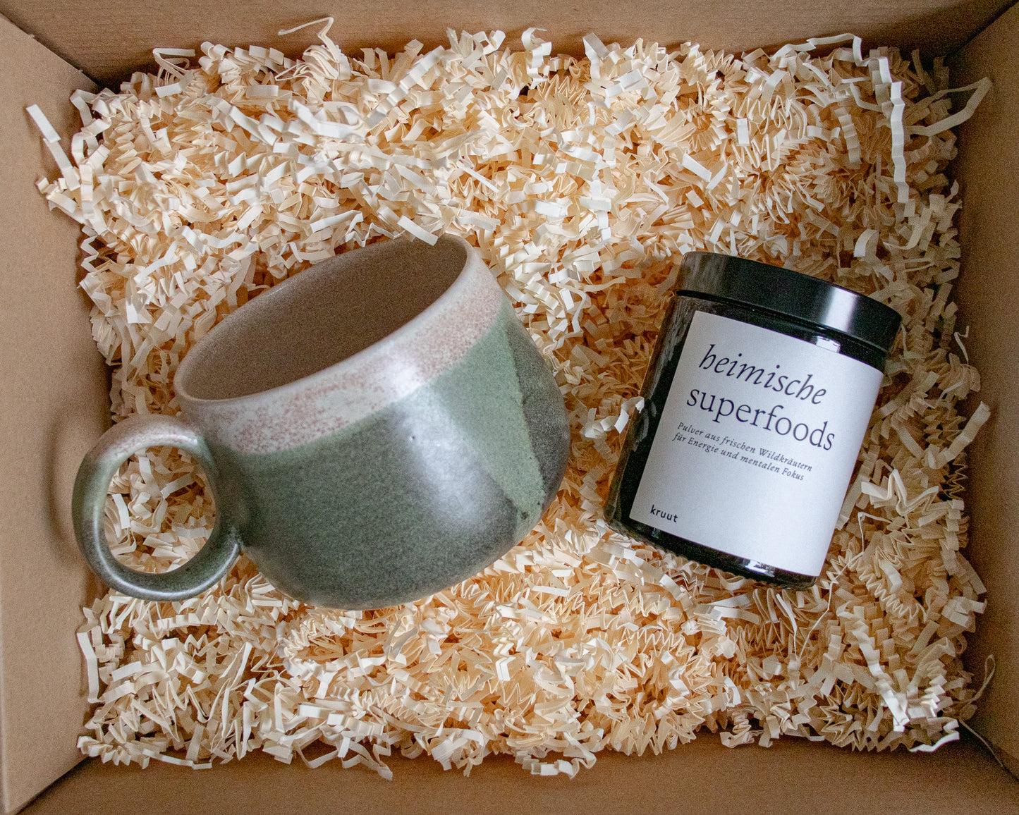 Slate Mug & Kruut Wild Plant Powder Gift Set