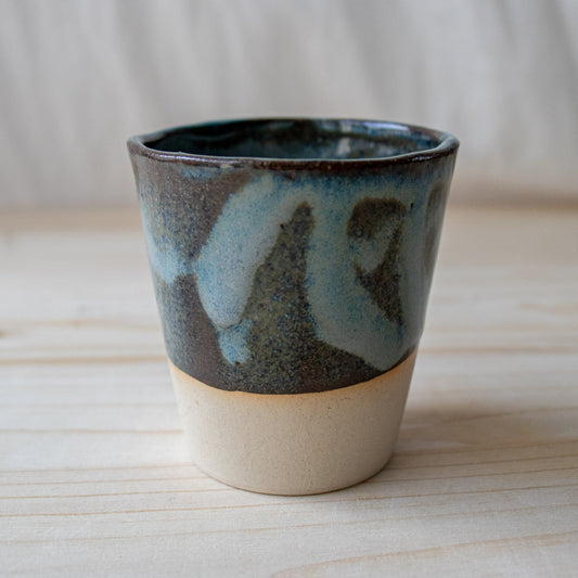 handgefertigte blaue Keramik Espressotasse