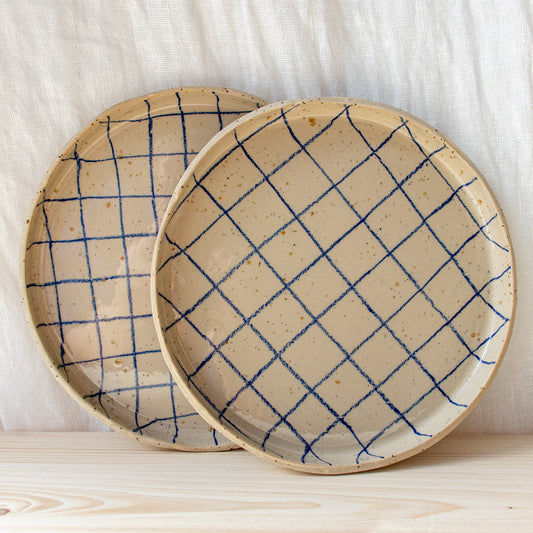 Windowpane Plate